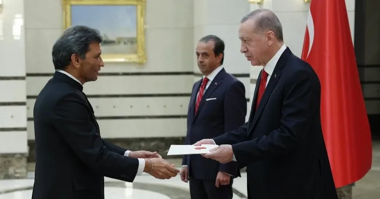 Başkan Erdoğan, güven mektuplarını kabul etti