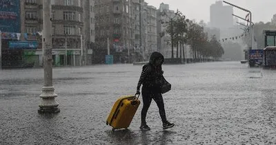 AKOM’dan İstanbul için son dakika hava durumu uyarısı: Kuvvetli geliyor! Tarih verildi: Sıcaklıklar düşüyor