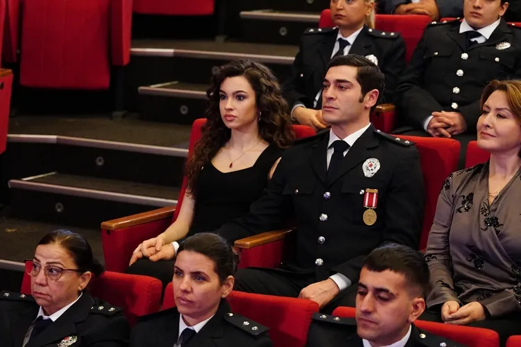 ’Bir Gece Masalı’nda Mahir’in terfisi aileyi gururlandırıyor!