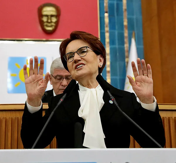 7li-koalisyonda-trajikomik-pazarlik-aksenerden-itiraf-gibi-aciklama-1681880355376.jpg 7'li koalisyonda trajikomik pazarlık! Akşener'den itiraf gibi açıklama