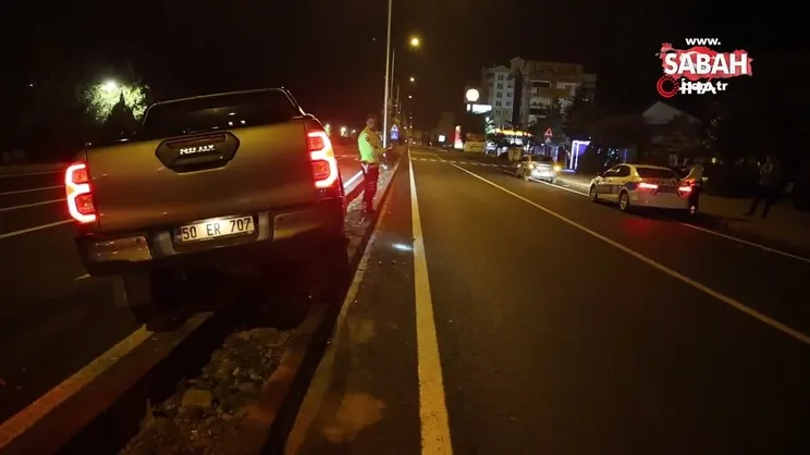 Kaza yapan sürücü aracı bırakıp kaçtı