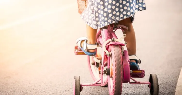Bebeğinizin 24-26 aylık gelişimi: Üç tekerlekli bisiklet kullanabilir!