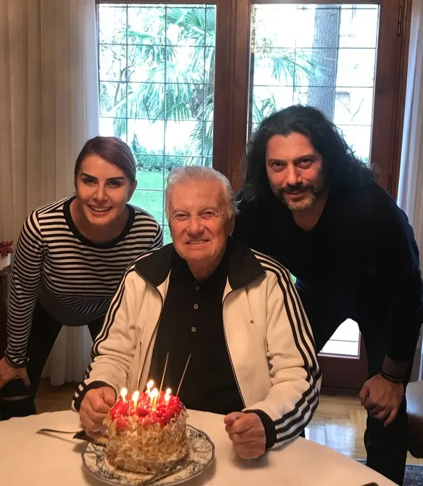 Yeşilçam’ın altın çocuğu olarak biliniyordu! Göksel Arsoy’un son hali ortaya çıktı!