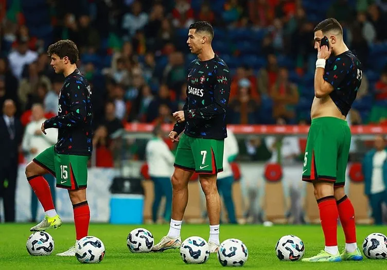 SON DAKİKA SPOR HABERİ: Cristiano Ronaldo, Polonya karşısında şov yaptı! Koşar adım hedefe ilerliyor...