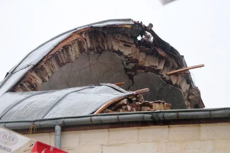 Kilis’te camiye hain saldırı