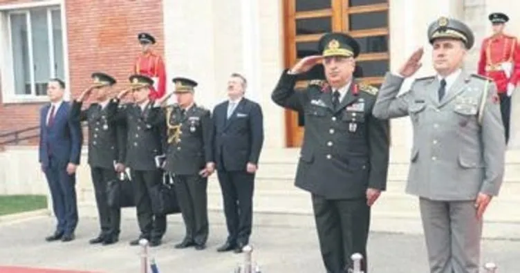 Arnavutluk Ordusu’ndan Türkiye’ye teşekkür