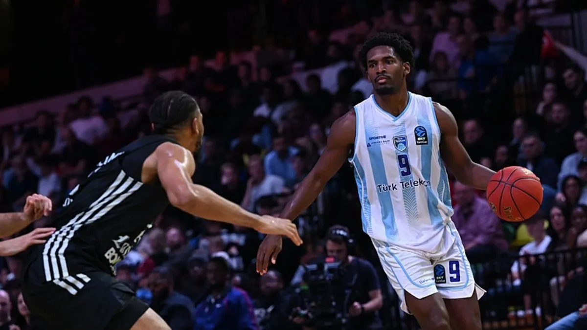 Türk Telekom, İngiltere’de London Lions’ı devirdi! Türk Telekom, İngiltere’de London Lions’ı devirdi!