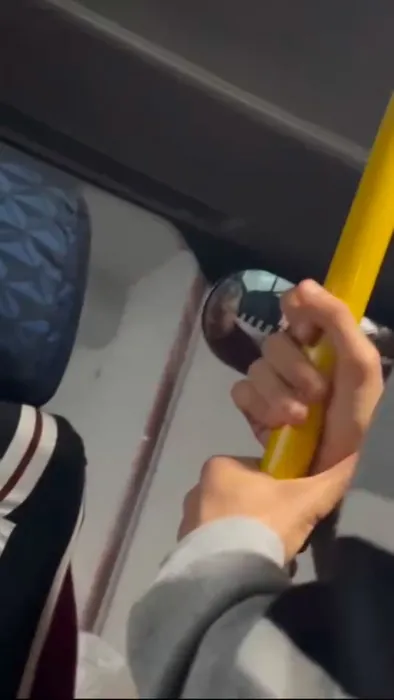 Sarıyer’de minibüste ilginç olay: Şoför kapıları kilitledi! Bunu vermeden kimse inmeyecek!