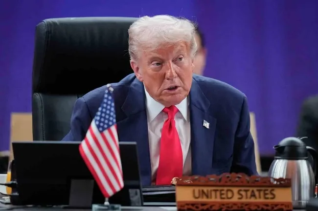 trumptan-tum-ulkelere-yuzde-10-tarife-karari-imzaladi-1771635949908.jpeg Trump’tan tüm ülkelere yüzde 10 tarife! Kararı imzaladı!