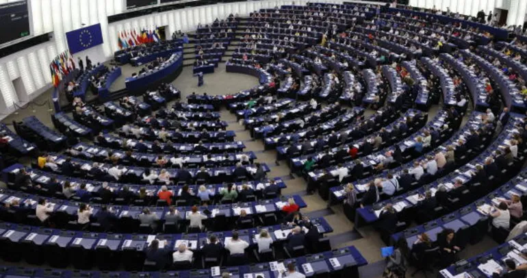 Eski Belçika Başbakanı Verhofstadt hakkında soruşturma