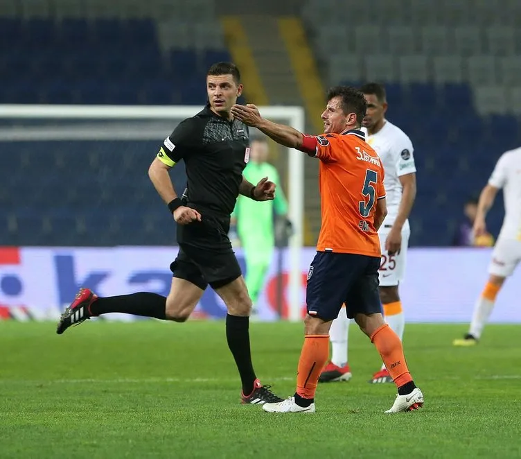 Son dakika haberi! Galatasaray - Başakşehir maçına saatler kala flaş Emre Belözoğlu gelişmesi