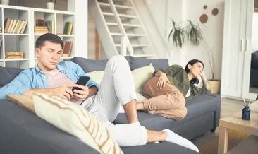 Aslında o, kendine aşık