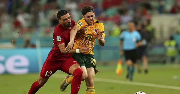 Son dakika: Milli takımda sakatlık şoku! Galler maçında sakatlanıp oyundan çıkmıştı...