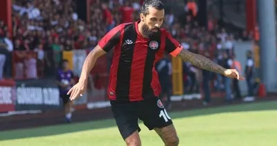 Karagümrük’te teknik direktör-oyuncu olan Erkan Zengin’in kariyeri tehlikede!