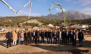 CHP engelledi, halk destekledi