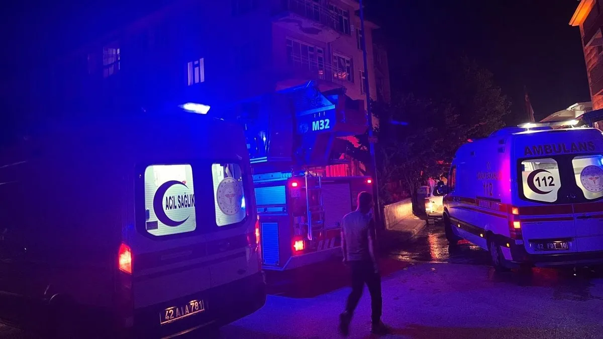 Kundakçı avukattan itiraf: ‘Cebimdeki cam dezenfektan şişesini içeriye fırlattım’