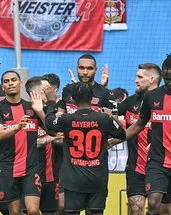 Bayer Leverkusen tarihe geçti!