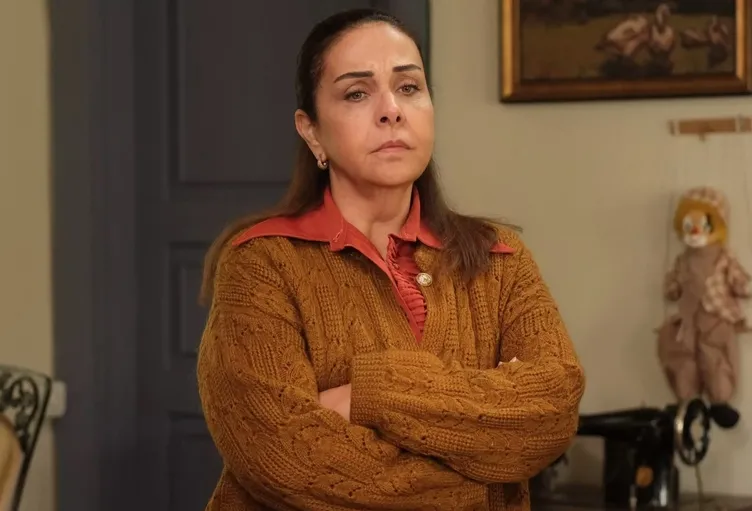 Dilek Taşı 10. bölüm izle ekranı: Kanal D ile Dilek Taşı’nda Figen gerçeklerin ardından evi terk ediyor!