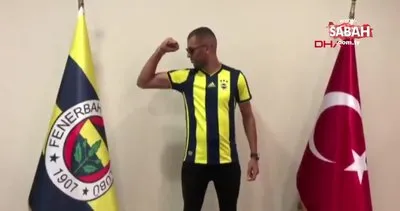 Fenerbahçe yeni yıldızı Slimani’yi resmen açıkladı