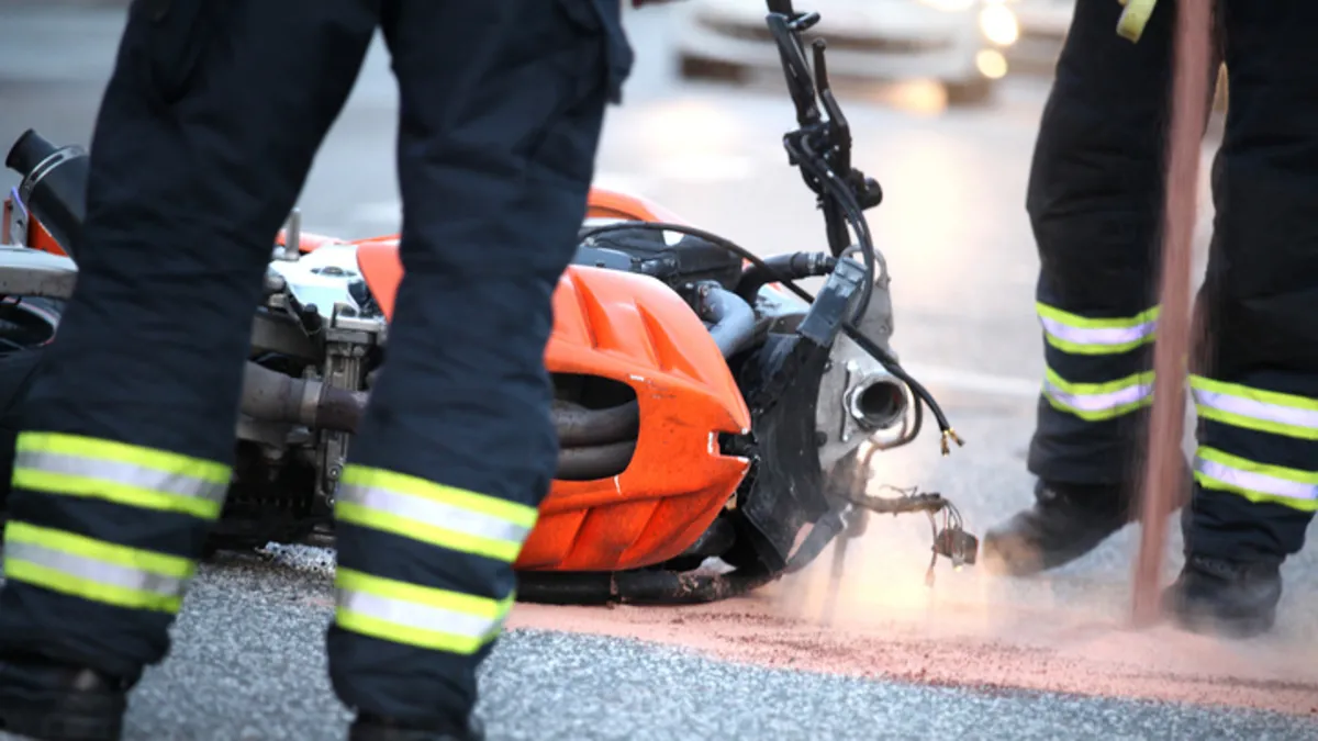 Motosiklet tutkusu gençleri hayattan koparıyor! Ortopedi servisleri gençlerle doldu taştı…