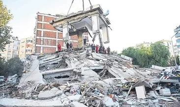 Yıkılan binaların yenileri yapılıyor