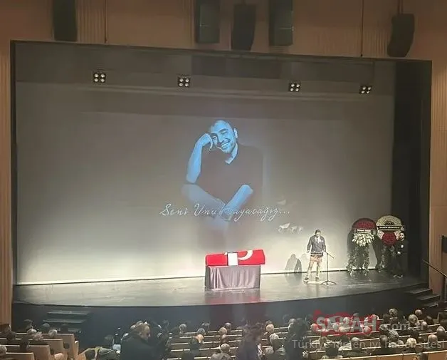 Yakın arkadaşı Şinasi Yurtsever’in cenazesine katılamamıştı! İlker Aksum gözyaşları içinde nedenini açıkladı: Beni affet…