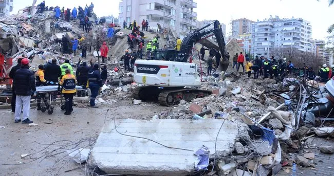 Yakın Doğu'da Türkiye Depremleri masaya yatırılacak