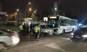 Şanlıurfa’da otobüs hafif ticari araç ile çarpıştı
