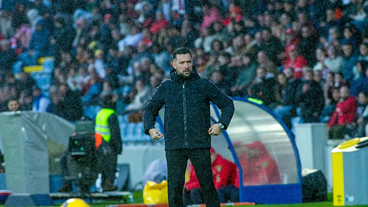 Porto, Francesco Farioli’nin sözleşmesini uzattı! Porto, Francesco Farioli’nin sözleşmesini uzattı!