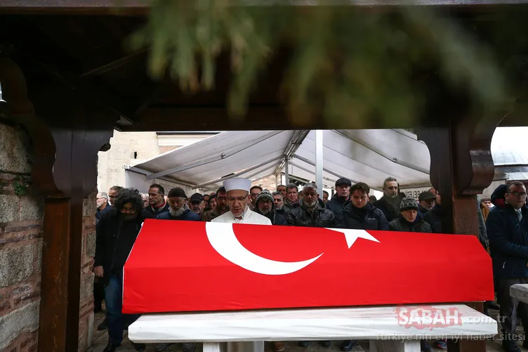 Usta oyuncu Muhammed Emin Gümüşkaya Bursa’da son yolculuğuna uğurlandı