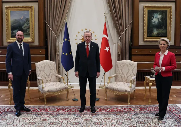 Protokol krizi için kampanya! Büyük hata yaptı istifa etsin - 1