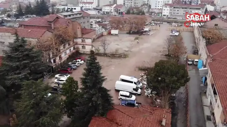 Yıllardır kullanılan sokağı ‘benim’ diyerek kapattı
