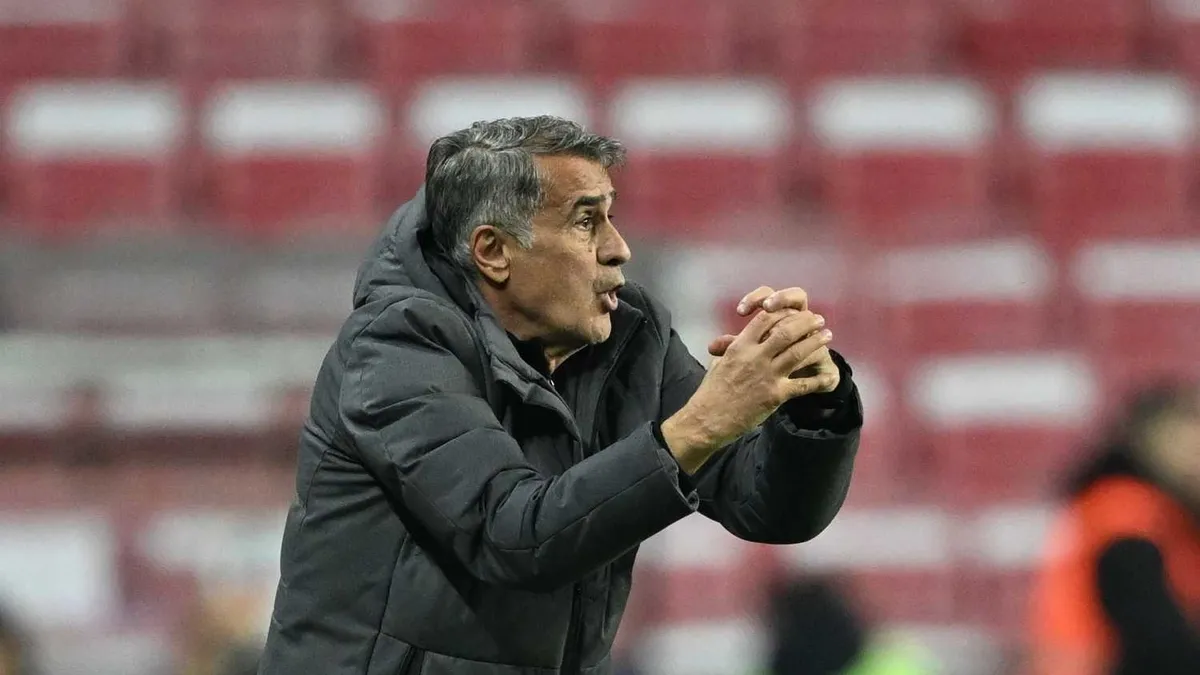 A Milli Futbol Takımı oyuncuları maç sonrası üzgün görünüyor.