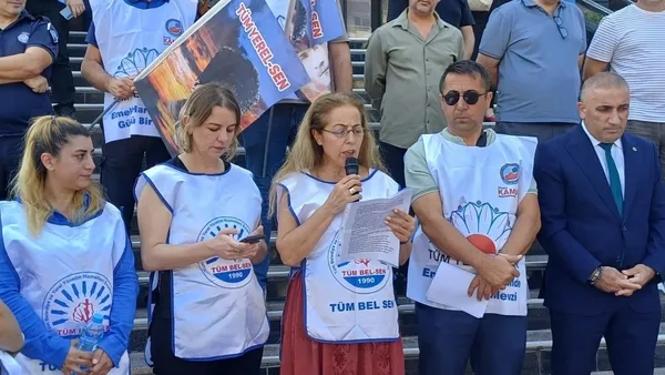 bucada-memurlar-is-birakti-sadaka-degil-alin-terimizin-karsiligini-istiyoruz-1789473859765.jpg