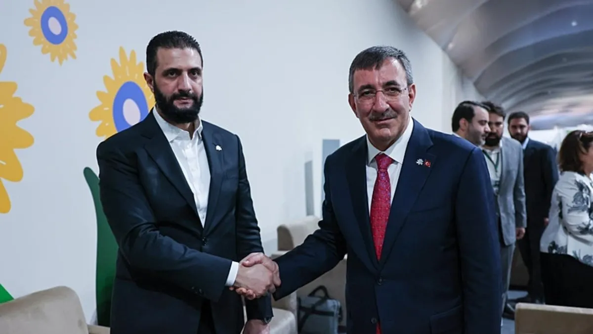 Cevdet Yılmaz Brezilya’da Ahmed eş-Şara ile bir araya geldi! Cevdet Yılmaz Brezilya’da Ahmed eş-Şara ile bir araya geldi!