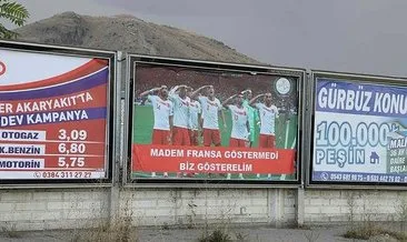 Nevşehir’de A Milli Takım’ın asker selamı o mesajla reklam panolarında