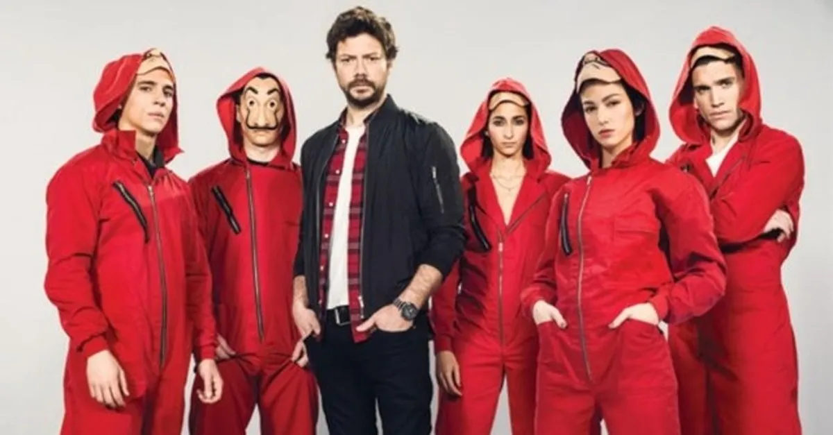 La Casa De Papel 3 Sezon Yayinlandi La Casa De Papel 3 Sezon 1 Bolum Izle Berlin Oldu Mu Takvim