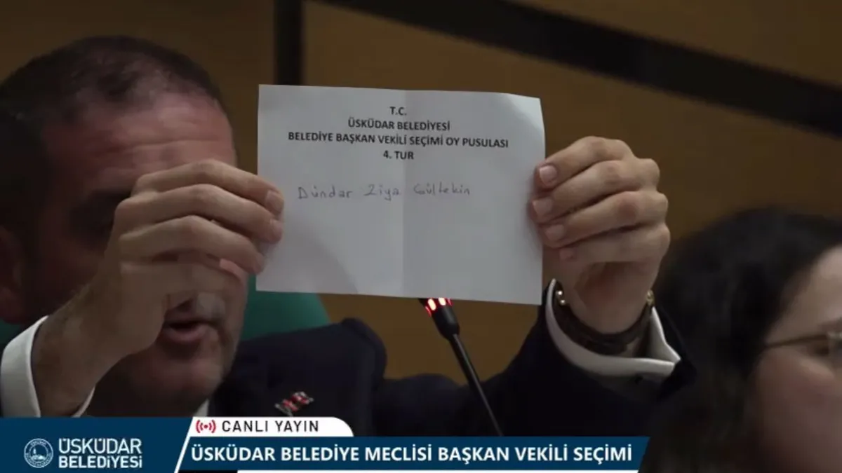 Üsküdar Belediyesi’ndeki başkan vekili seçiminde skandal! AK Parti’nin oyları peş peşe iptal edildi: “G” harfini “6” sayıp… Üsküdar Belediyesi’ndeki başkan vekili seçiminde skandal! AK Parti’nin oyları peş peşe iptal edildi: “G” harfini “6” sayıp…