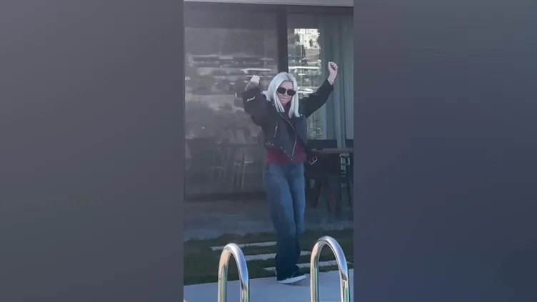 Ünlü türkücü Ceylan’ın sahne öncesi performansı olay oldu! Kuliste böyle dans etti...