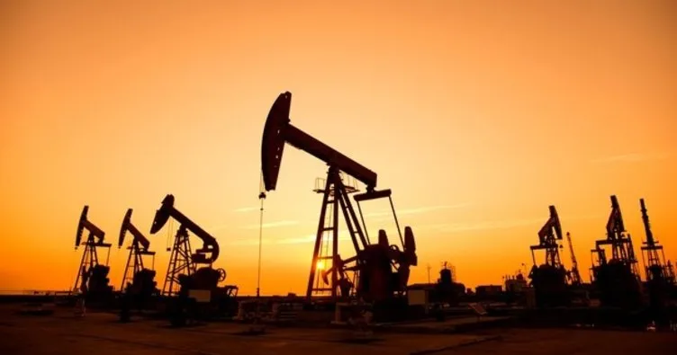 Petrol fiyatları küresel ekonomiye yönelik endişelerle düştü