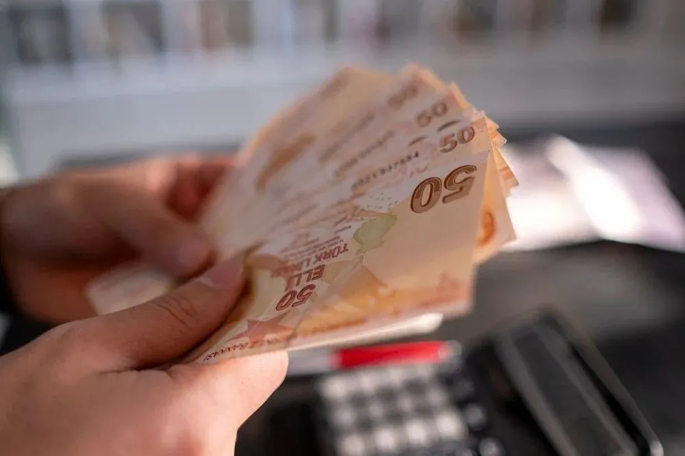 ZAMLI EMEKLİ MAAŞI ÖDEME TARİHLERİ OCAK 2025: SSK, Bağkur, Emekli Sandığı zamlı emekli aylıkları ne zaman yatacak? 4A-4B-4C maaş ödeme günleri