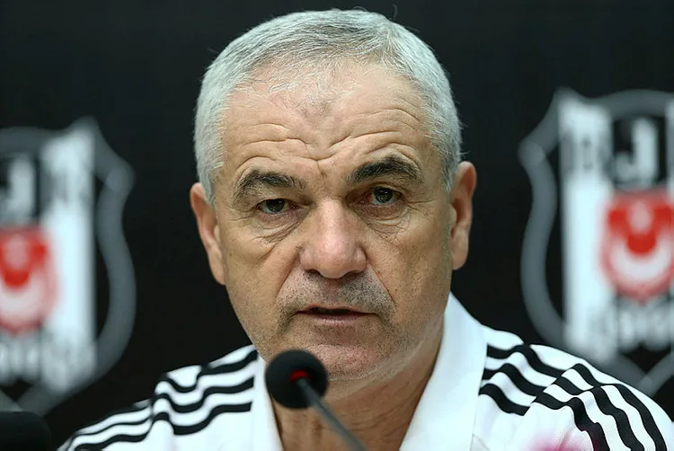 son-dakika-haberi-riza-calimbay-acikladi-aboubakar-sakat-mi-1699706119179.jpg