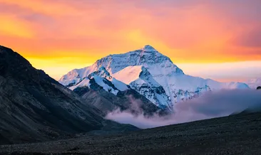Dünya’nın altında gizlenen devler ortaya çıktı! Boyutları Everest’i geride bırakıyor