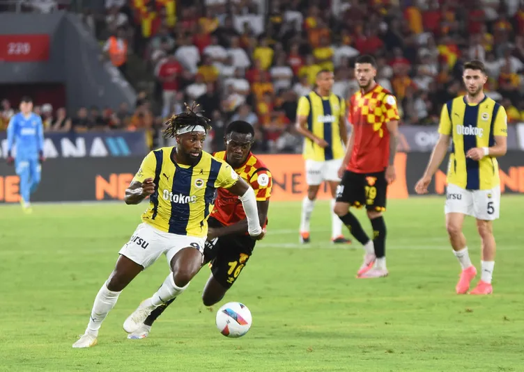 SON DAKİKA FENERBAHÇE HABERLERİ: Ferdi Kadıoğlu gidiyor, dünya yıldızı geliyor! Fenerbahçe yılın transferini yapacak…