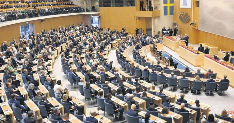 İsveç yönetimi terörle mücadelede yola geliyor