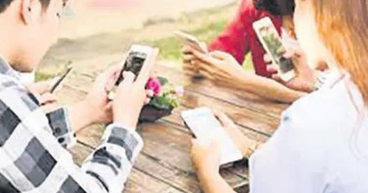 Akıllı telefonlar nüfusu azaltıyor