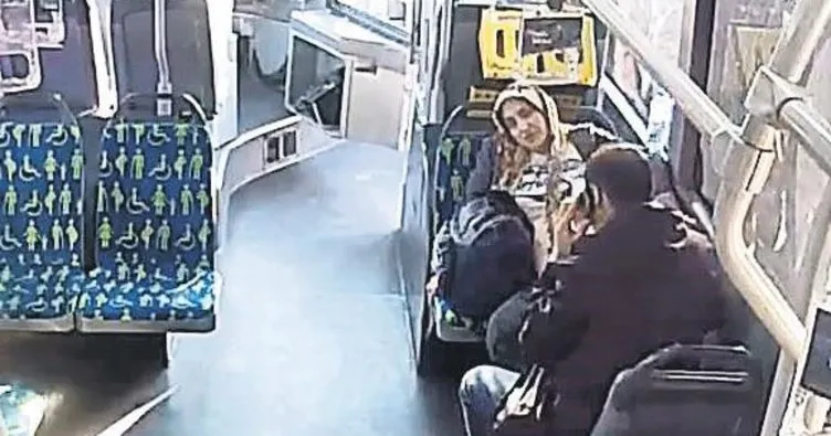 Yılmaz bebek metrobüste doğdu