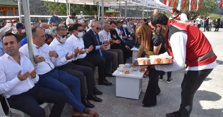 Amasya’da Aşure etkinliğine yoğun katılım