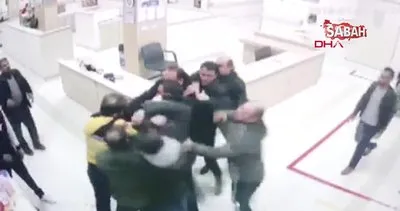 Diyarbakır’da hasta yakınlarından sağlık çalışanlarına skandal saldırı kamerada | Video