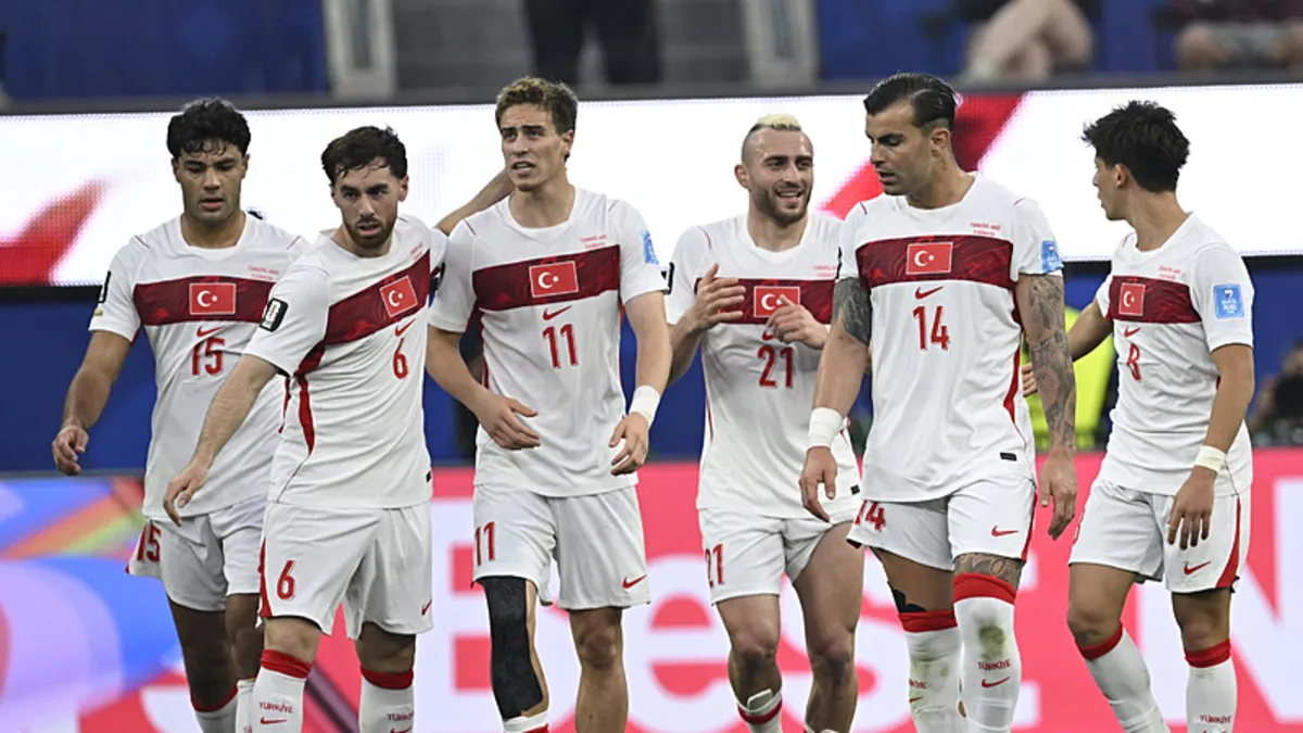 A Milli Futbol Takımı'nda 26 futbolcunun 23'ü Dünya Kupası'nda oynadı!